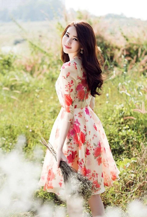 hoa hậu, hút mắt, Võ Hoàng Yến, Đặng Thu Thảo