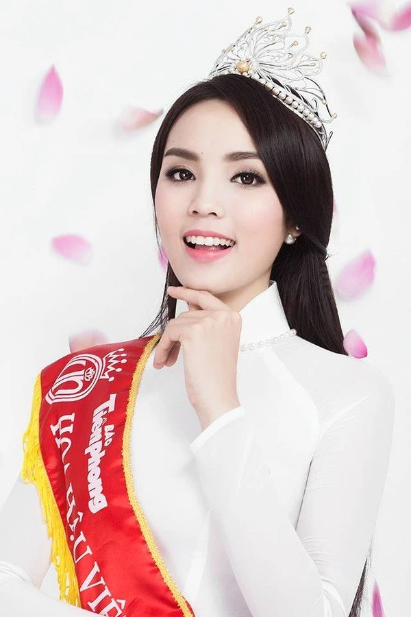 hoa hậu, hút mắt, Võ Hoàng Yến, Đặng Thu Thảo