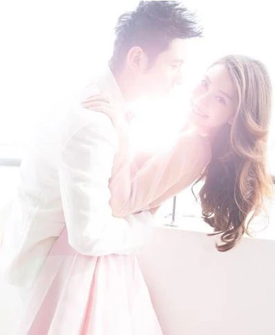 Huỳnh Hiểu Minh và Angelababy đã đăng ký kết hôn ảnh 3 Angelababy theo Huỳnh Hiểu Minh về quê của anh để đăng ký kết hôn.