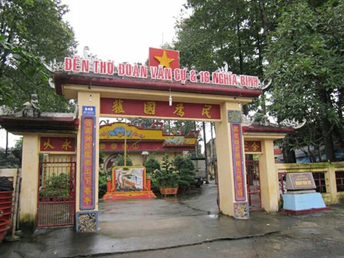 Linh thiêng 'nghĩa trang liệt sĩ' đầu tiên ở Biên Hòa ảnh 8 Linh thiêng 'nghĩa trang liệt sĩ' đầu tiên ở Biên Hòa ảnh 8