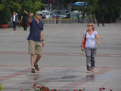 Hội Kiến trúc sư 'chê' phố đi bộ Sài Gòn ảnh 1 Hội Kiến trúc sư 'chê' phố đi bộ Sài Gòn ảnh 1