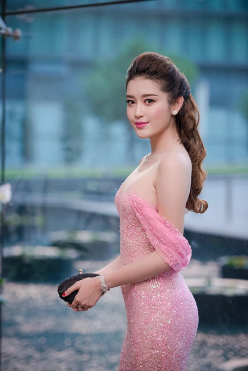 huyen-my-2-2054-1440465461.jpg