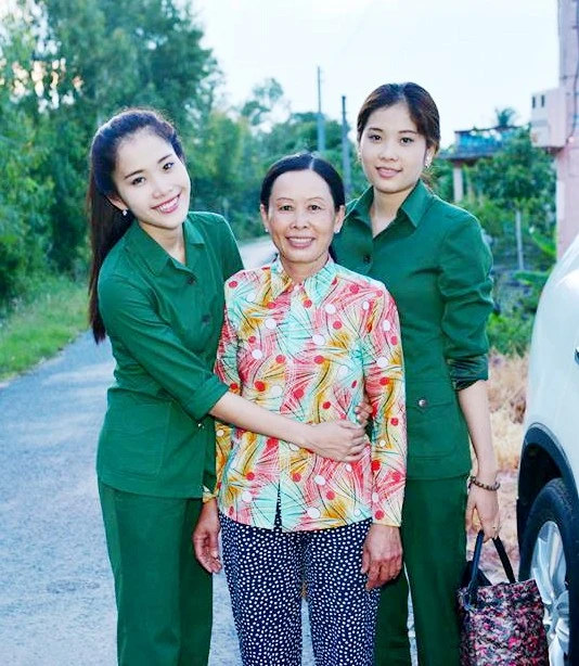 Hoa khôi được đặc cách vào HHHV từng đi chăn heo
