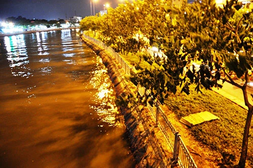 Nam thanh niên té kênh Tàu Hũ tử vong ảnh 1 Nam thanh niên té kênh Tàu Hũ tử vong ảnh 1
