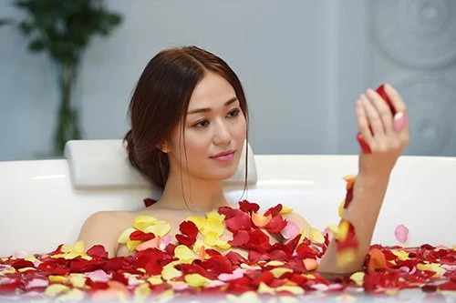 vietnamnet, cảnh tắm, vai trần, mỹ nhân việt vietnamnet, cảnh tắm, vai trần, mỹ nhân việt