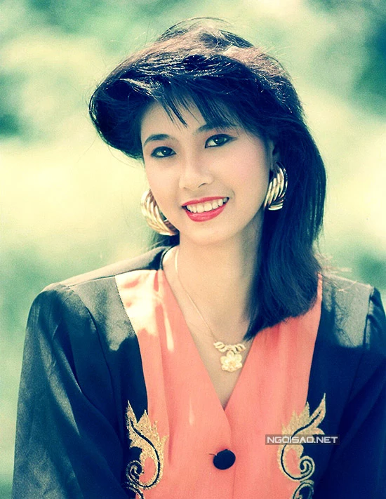 nhan-sac-hoa-hau-ha-kieu-anh-nhung-nam-90-3
