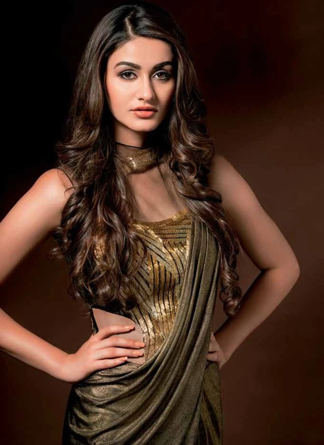 Aditi Arya (22 tuổi) được đánh giá là gương mặt triển vọng của Hoa hậu Thế giới năm nay. Không chỉ gây ấn tượng với nhan sắc ngọt ngào, Aditi còn sở hữu chiều cao lý tưởng (1,75 m). Hiện cô là sinh viên chuyên ngành tài chính và kinh doanh. Ảnh:Missosology Nhan sắc của dàn thí sinh châu Á ở Miss World 2015