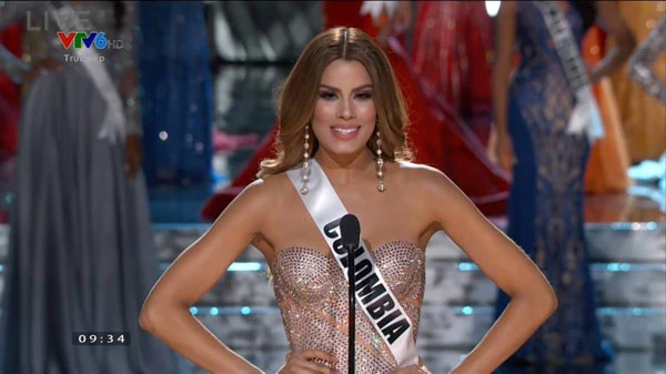 Hoa hậu 'hụt' lên tiếng sau sự cố trao nhầm vương miện ảnh 10 colombia-tuot-vuong-mien-miss-universe-vi-su-nham-lan-cua-mc-10