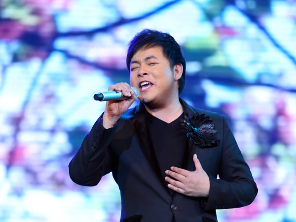 Những nam nghệ sĩ cầm tinh con Khỉ ảnh 7 Quang Le co so thi phi hay... chuyen tao thi phi?