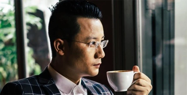 Những nam nghệ sĩ cầm tinh con Khỉ ảnh 10 5-ca-si-tuoi-than-hua-hen-bung-noi-nam-2016-3