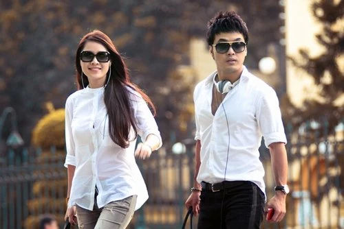 Những sao Việt có sở thích "vạch áo xem lưng" hình ảnh 8 nhung sao viet co so thich "vach ao xem lung" hinh anh 8