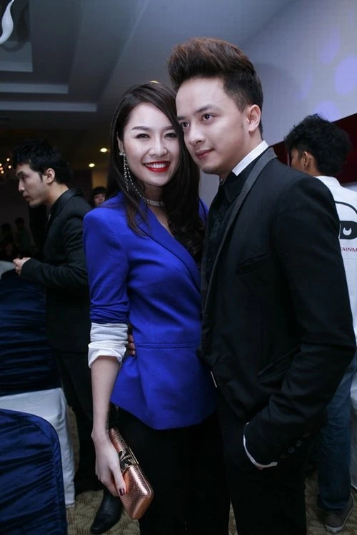 Những sao Việt có sở thích "vạch áo xem lưng" hình ảnh 6 nhung sao viet co so thich "vach ao xem lung" hinh anh 6