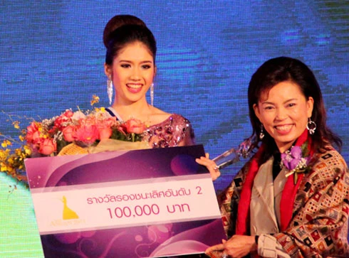 ve-dep-diu-dang-cua-a-hau-dong-nam-a-dong-thanh-vy-2