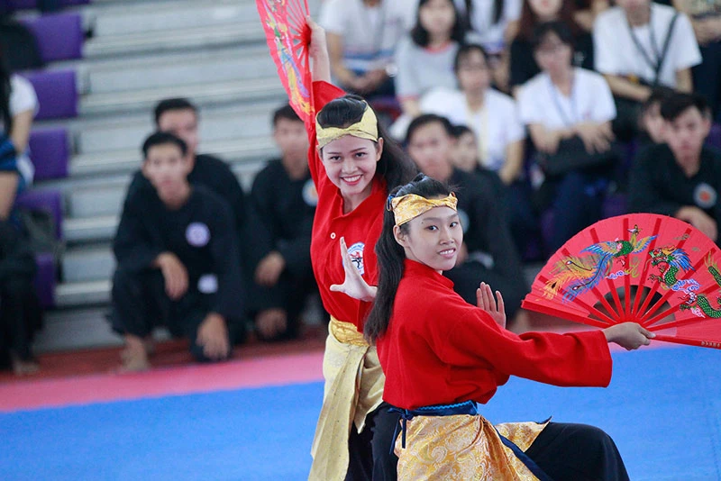 Nụ cười quyến rũ của “hot girl” Pencak Silat ảnh 3 Nụ cười quyến rũ của “hot girl” Pencak Silat ảnh 3