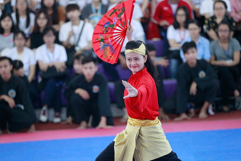 Nụ cười quyến rũ của “hot girl” Pencak Silat ảnh 6 Nụ cười quyến rũ của “hot girl” Pencak Silat ảnh 6