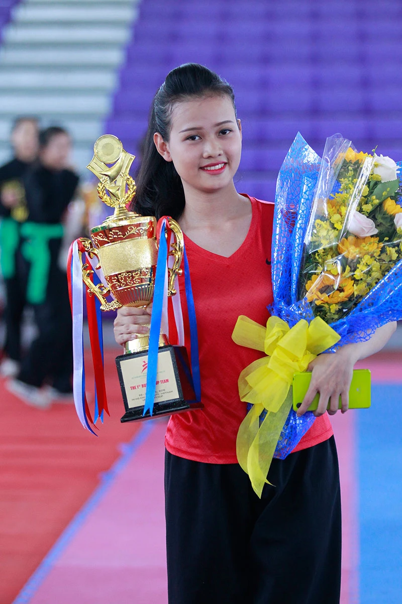 Nụ cười quyến rũ của “hot girl” Pencak Silat ảnh 1 Nụ cười quyến rũ của “hot girl” Pencak Silat ảnh 1