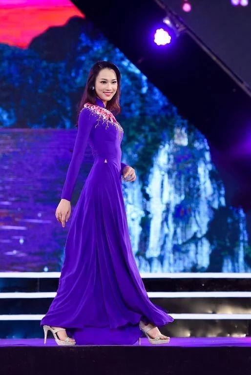 Cô hiện là sinh viên Đại học Ngoại thương Hà Nội