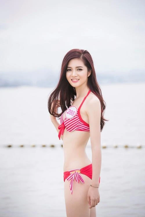 33 người đẹp Hoa hậu Việt Nam mặc bikini gợi cảm ảnh 27 Trần Huyền Trang sở hữu vòng eo mơ ước 56 cm