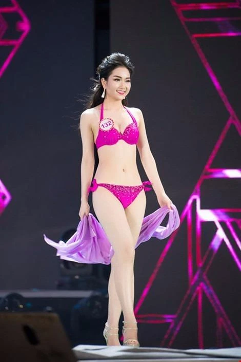 Tân Hoa hậu Đỗ Mỹ Linh: 'Em chưa hề làm gì răng mình hết!' ảnh 3 Thí sinh Phùng Lan Hương