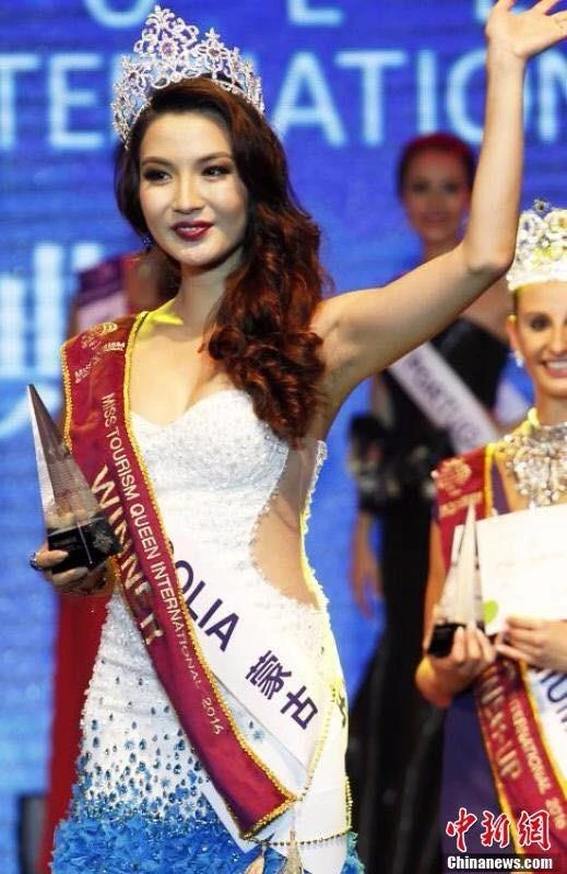 Anu Namahir là thí sinh đầu tiên của Mông Cổ giành danh hiệu tại một cuộc thi nhan sắc quốc tế. Ảnh Dân trí