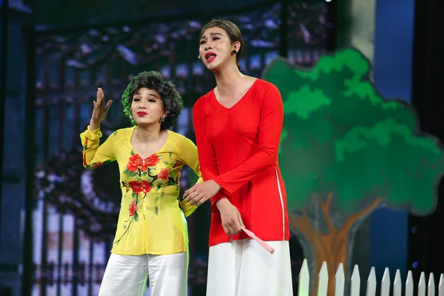 Ngọc Hoa đăng quang quán quân 'Học viện danh hài' ảnh 13 Cô nàng trăm ký Ngọc Hoa đăng quang quán quân Học viện danh hài - Ảnh 10.