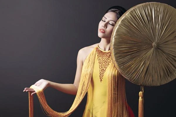 Nguyễn Thị Loan vào tốp 3 Trang phục Dân tộc đẹp nhất ảnh 8 Bộ áo tứ thân giúp Nguyễn Thị Loan vào tốp 3. Ảnh DÂN TRÍ