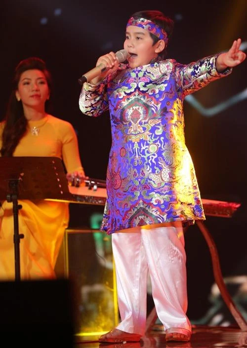 Trái với dự đoán, cậu bé Thụy Bình chỉ đoạt Á quân. Ảnh NGÔI SAO