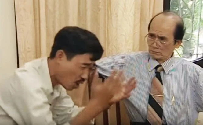 NSƯT Phạm Bằng với những hình ảnh, vai diễn khó quên ảnh 9 NSƯT Phạm Bằng và nghệ sĩ Quốc Khánh trong tiểu phẩm hài Đạo và diễn. ẢnhTTO