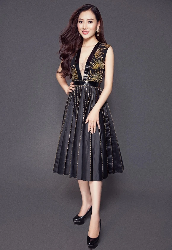 Hoàng Thu Thảo được thi Miss Asia Pacific International ảnh 3 thao-3-ngoisao.vn-w1242-h1800 2
