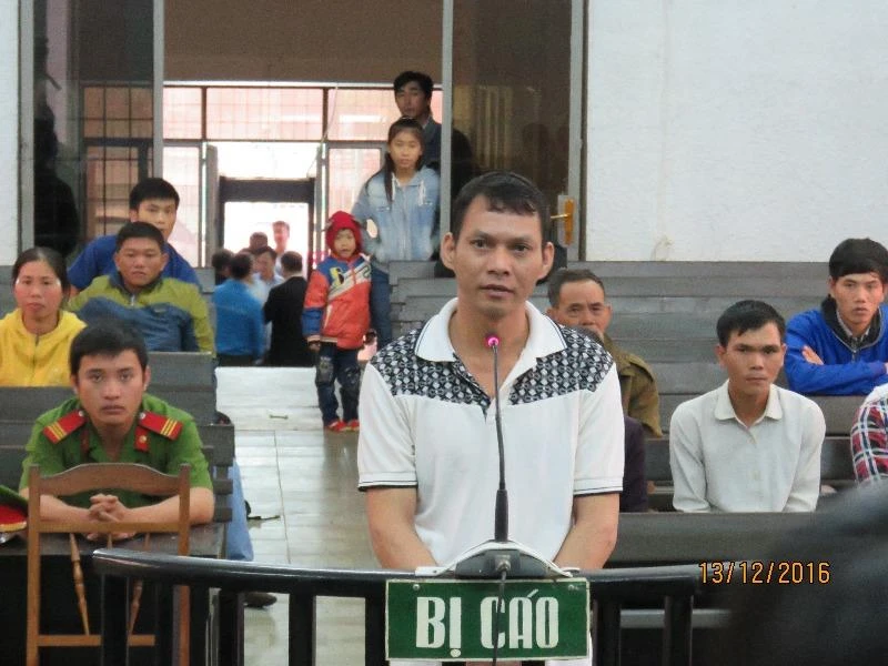 Bị xúc phạm, bố vợ đâm chết con rể ảnh 1 Bị xúc phạm, bố vợ đâm chết con rể ảnh 1