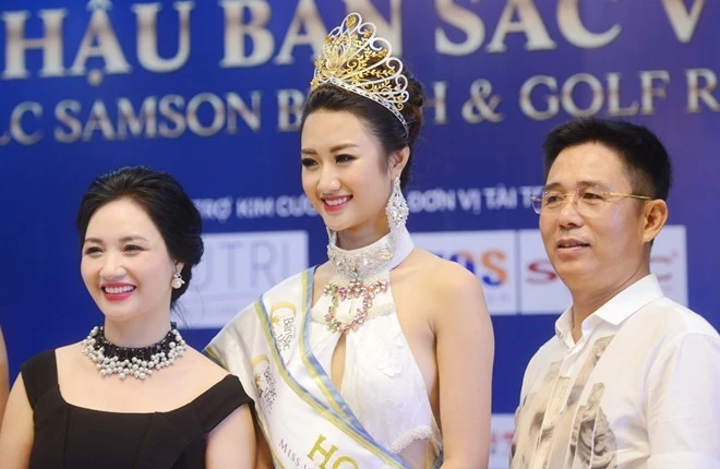 Hoa hau Ban sac Viet Thu Ngan bat ngo lay chong doanh nhan hinh anh 1