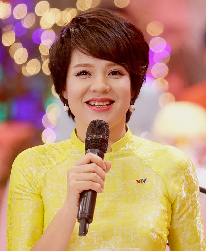 MC Diem Quynh duoc bo nhiem lam truong ban VTV6 thay Ta Bich Loan hinh anh 1