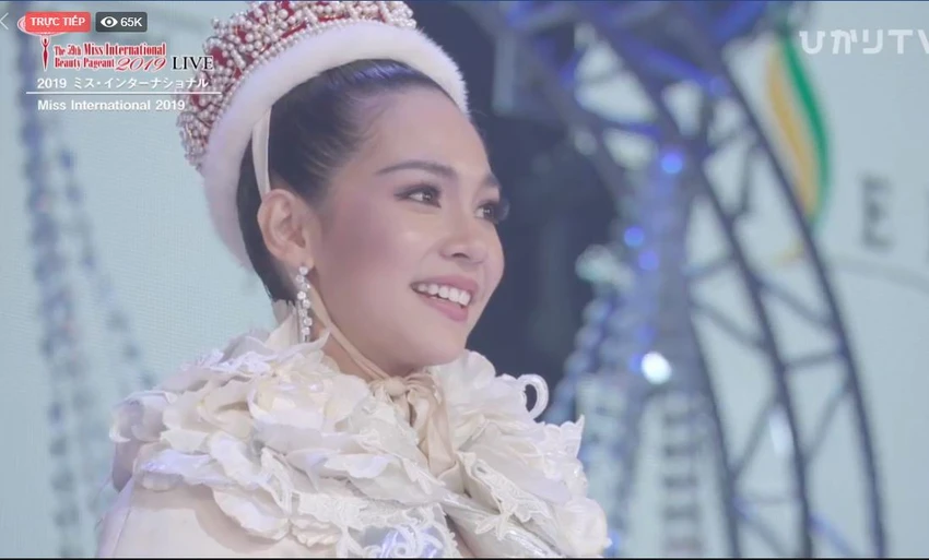 Người đẹp Thái Lan đăng quang Hoa hậu Quốc tế 2019 ảnh 1