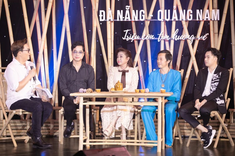 Sao Việt chung tay hướng về Đà Nẵng, Hoài Linh làm thơ ảnh 5 Hoài Linh bất ngờ xuất hiện sau thời gian dài vắng bóng - ảnh 3