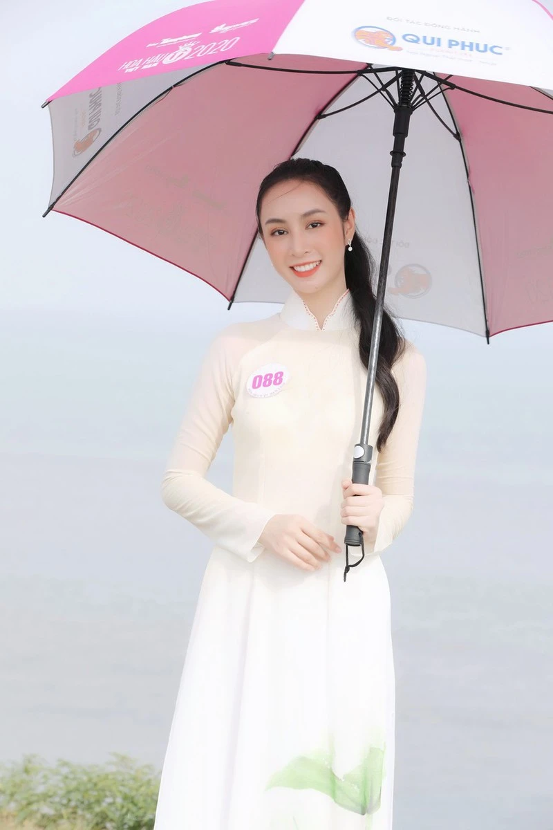 Người đẹp nào sẽ vào tốp 10 Hoa hậu Việt Nam 2020? ảnh 13 Ngắm Hoàng Bảo Trâm du học sinh vào chung kết Hoa hậu Việt Nam - ảnh 13