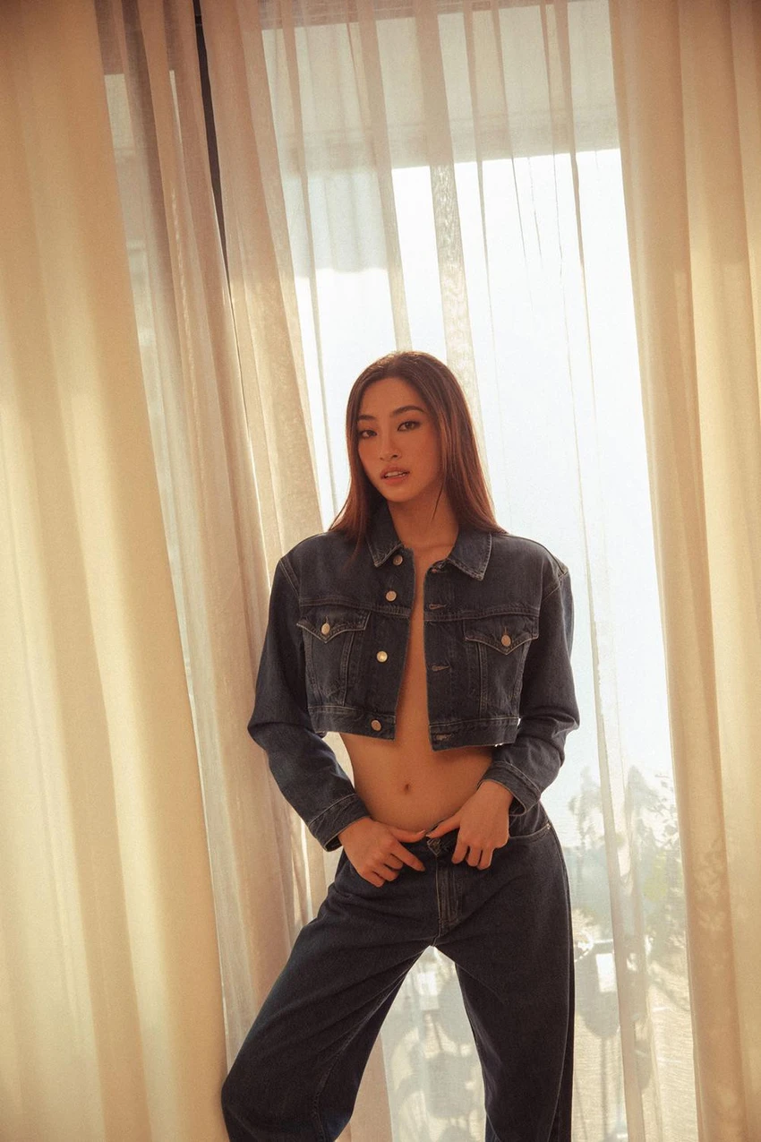 Hoa hậu Lương Thùy Linh khoe dáng ngày càng gợi cảm ảnh 13 Hoa hậu Lương Thùy Linh khoe dáng ngày càng gợi cảm ảnh 13