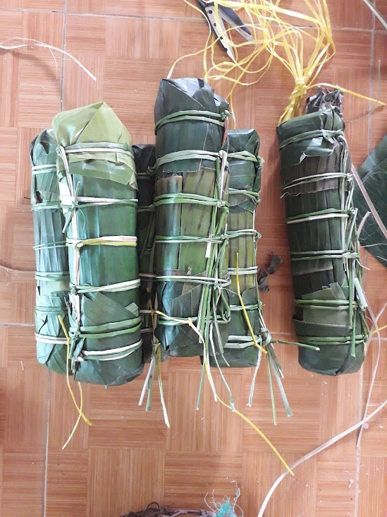 Bánh tét miền Trung Bánh tét miền Trung