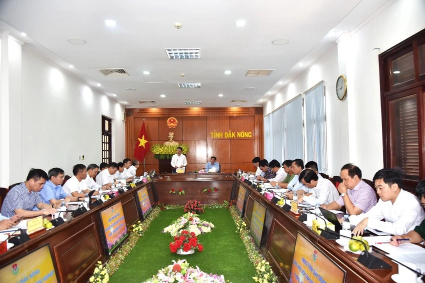 TKV vừa có buổi làm việc với UBND tỉnh Đắk Nông về dự án Bauxite và Alumin.JPG