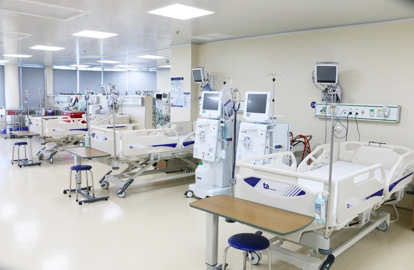 Trung tâm hồi sức cấp cứu được đầu tư các trang thiết bị máy móc tiên tiến bậc nhất cho phép thực hiện nhiều kỹ thuật hồi sức cấp cứu cao cấp. Ảnh: BVĐK Tâm Anh.jpg