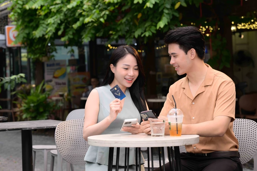 Chào hè rực rỡ, TPBank tung thẻ JCB CashBack kèm loạt ưu đãi ẩm thực lên tới 30%.jpg