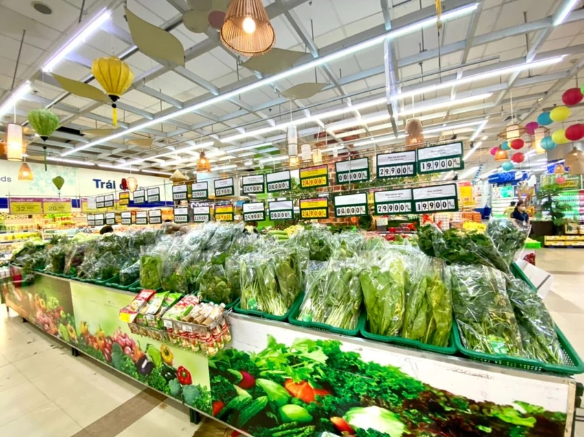 Co.opmart miền Bắc đảm bảo hàng hóa đầy đủ trong tình hình thời tiết xấu.jpg