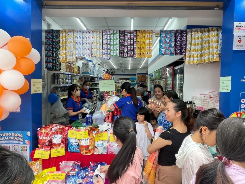 Saigon Co.op đồng loạt khai trương 6 cửa hàng Co.op Smile.jpg