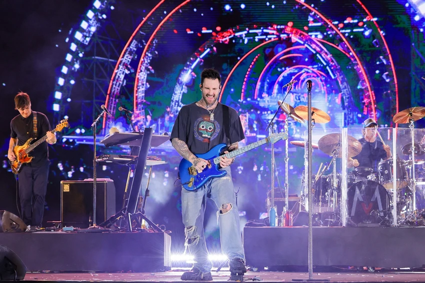 Maroon 5 tại siêu nhạc hội 8Wonder Winter Festival tại Phú Quốc hồi tháng 12-2023.jpg