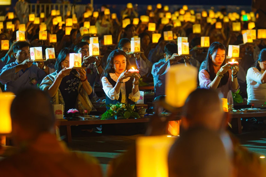 nui-ba-den-hut-hang-van-du-khach-den-vui-choi-va-tham-du-dang-dang-mung-quoc-khanh-9.jpeg