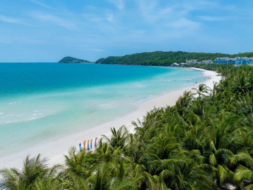 tai-sao-phu-quoc-la-diem-den-hang-dau-dong-nam-a-cho-ky-nghi-dong-cua-khach-au-my.jpg