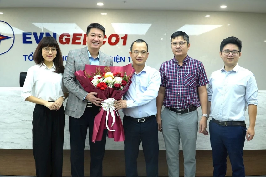 cong-tac-phap-che-giu-vai-tro-quan-trong-trong-su-phat-trien-ben-vung-cua-evngenco1-2.jpg