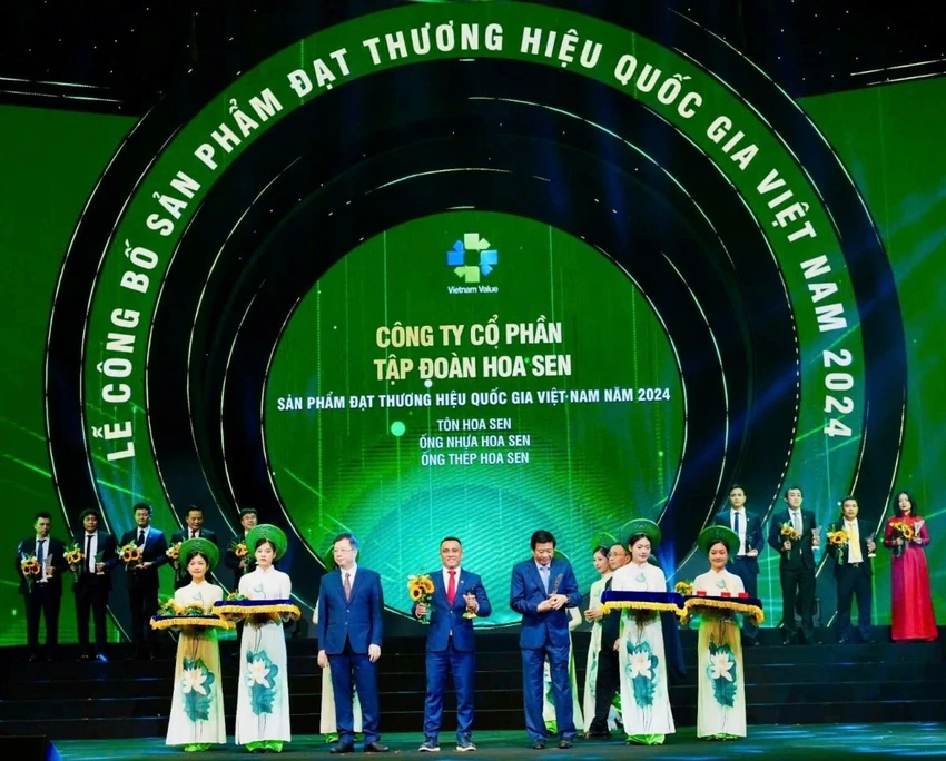 Tập đoàn Hoa Sen 7 lần liên tiếp được vinh danh Thương hiệu Quốc gia Việt Nam.jpg