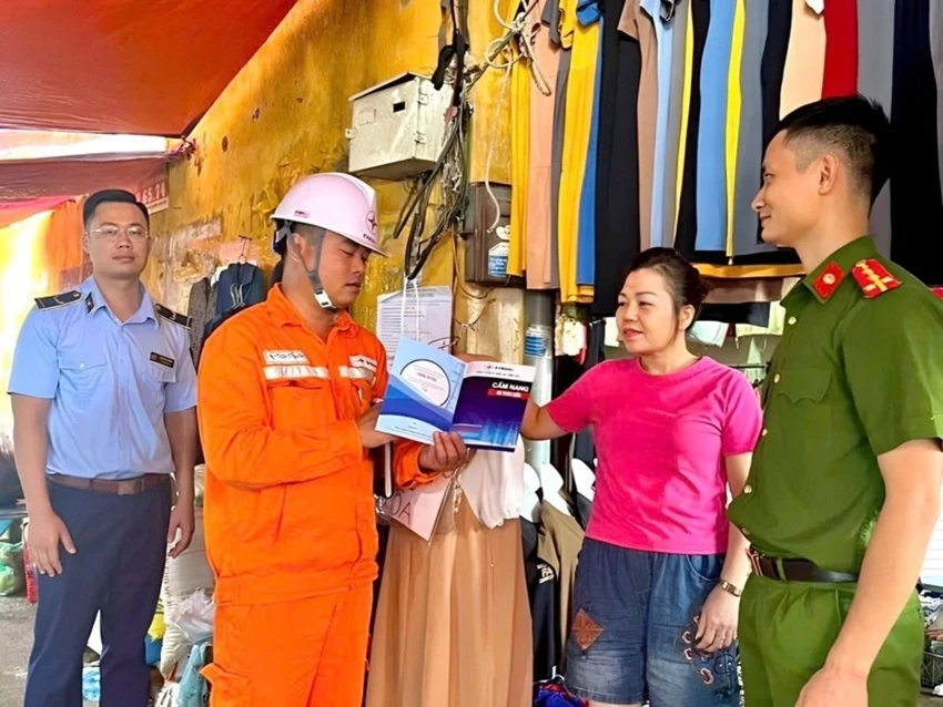 10-thang-nam-2024-san-luong-dien-thuong-pham-cua-evnnpc-tang-10-91-2.jpg