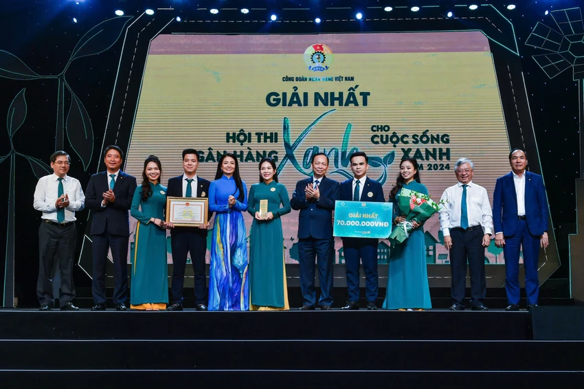 bidv-gianh-giai-nhat-hoi-thi-ngan-hang-xanh-cho-cuoc-song-xanh-2.jpg