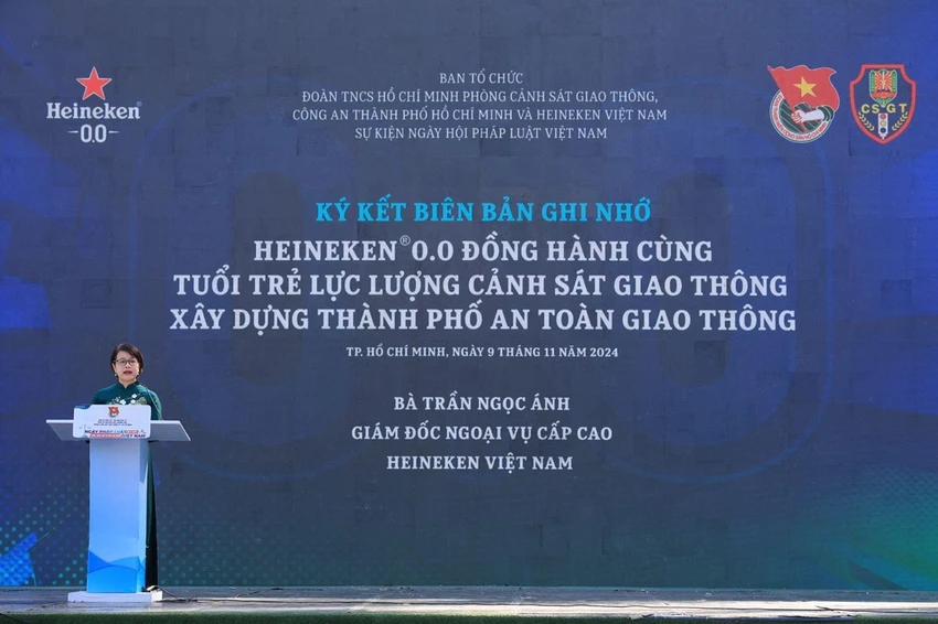 lan-toa-thoi-quen-uong-co-trach-nhiem-lua-chon-thuc-uong-0-0-do-con-khi-lai-xe-tham-gia-giao-thong-dip-cuoi-nam-5.jpg